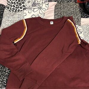 Old Navy Men's Maroon Crewneck Sweatshirt with Stripe Shoulder Detail